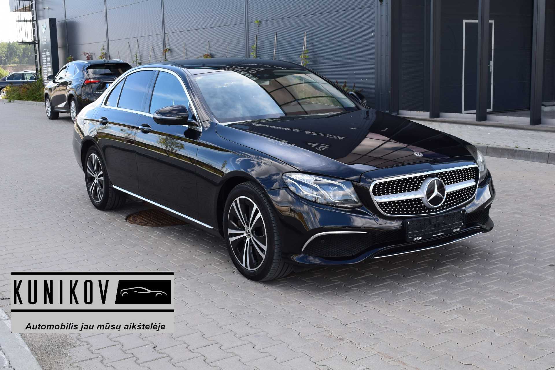 Mercedes-Benz E400 2019