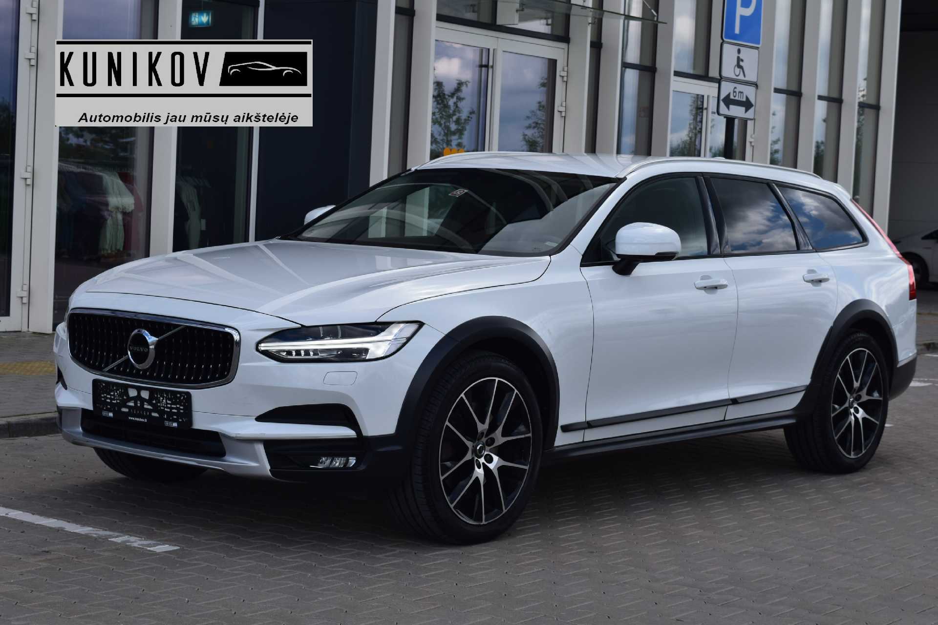 Volvo V90 Cross Country 2018